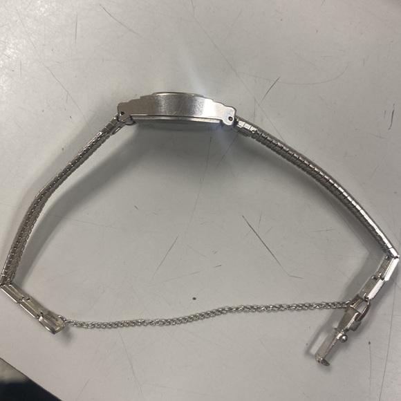 Bulova mechanical watch Ladies - Picture 5 of 6